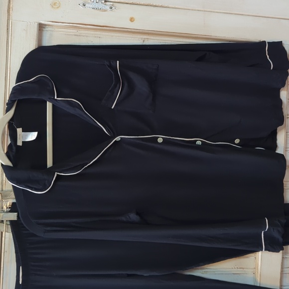 Eberjey, Giselle, Black Long Sleeve And Long Pants Pajama Set. Small - Picture 2 of 9